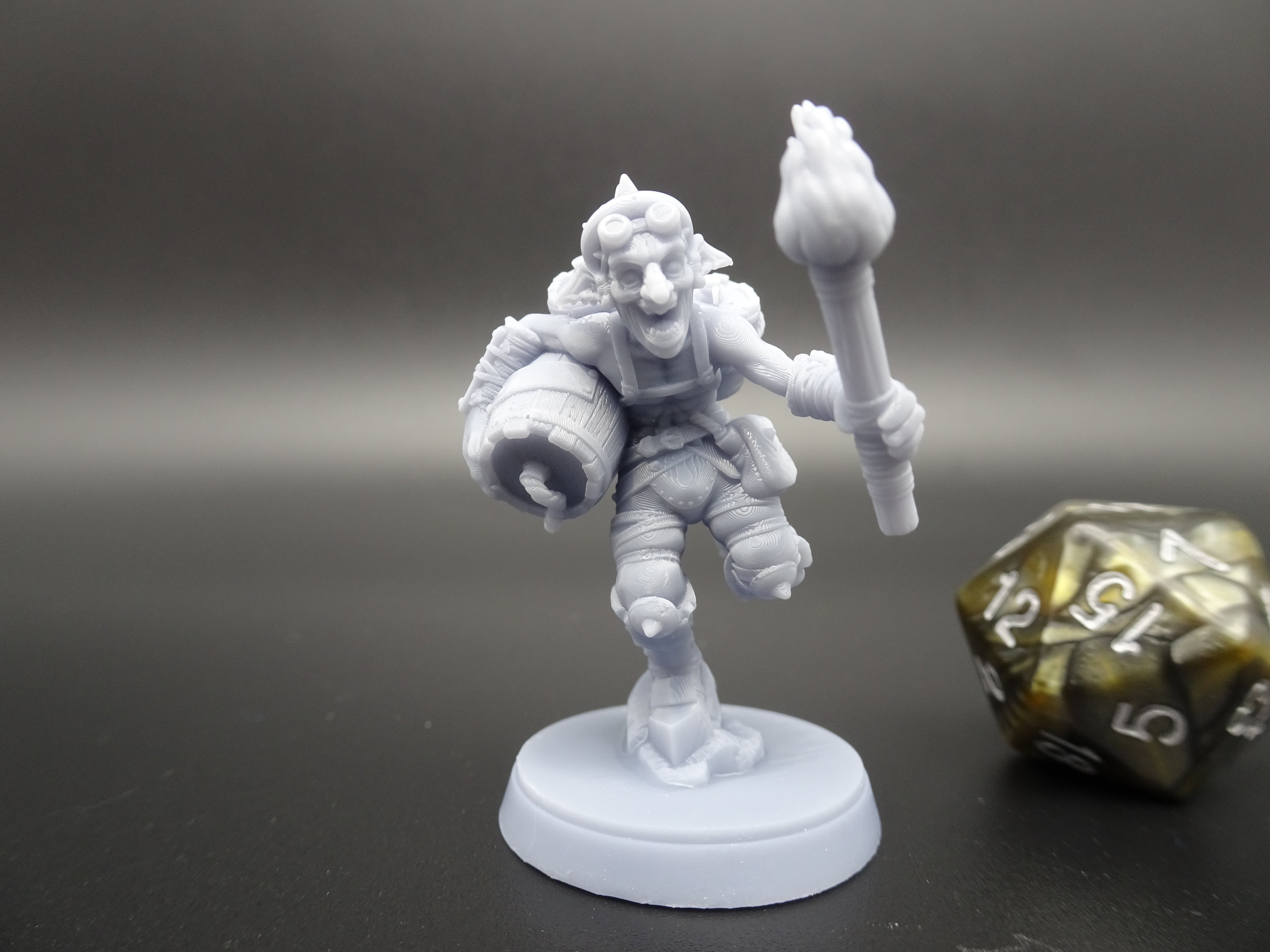 Goblin Bomber - par Dungeon Dog