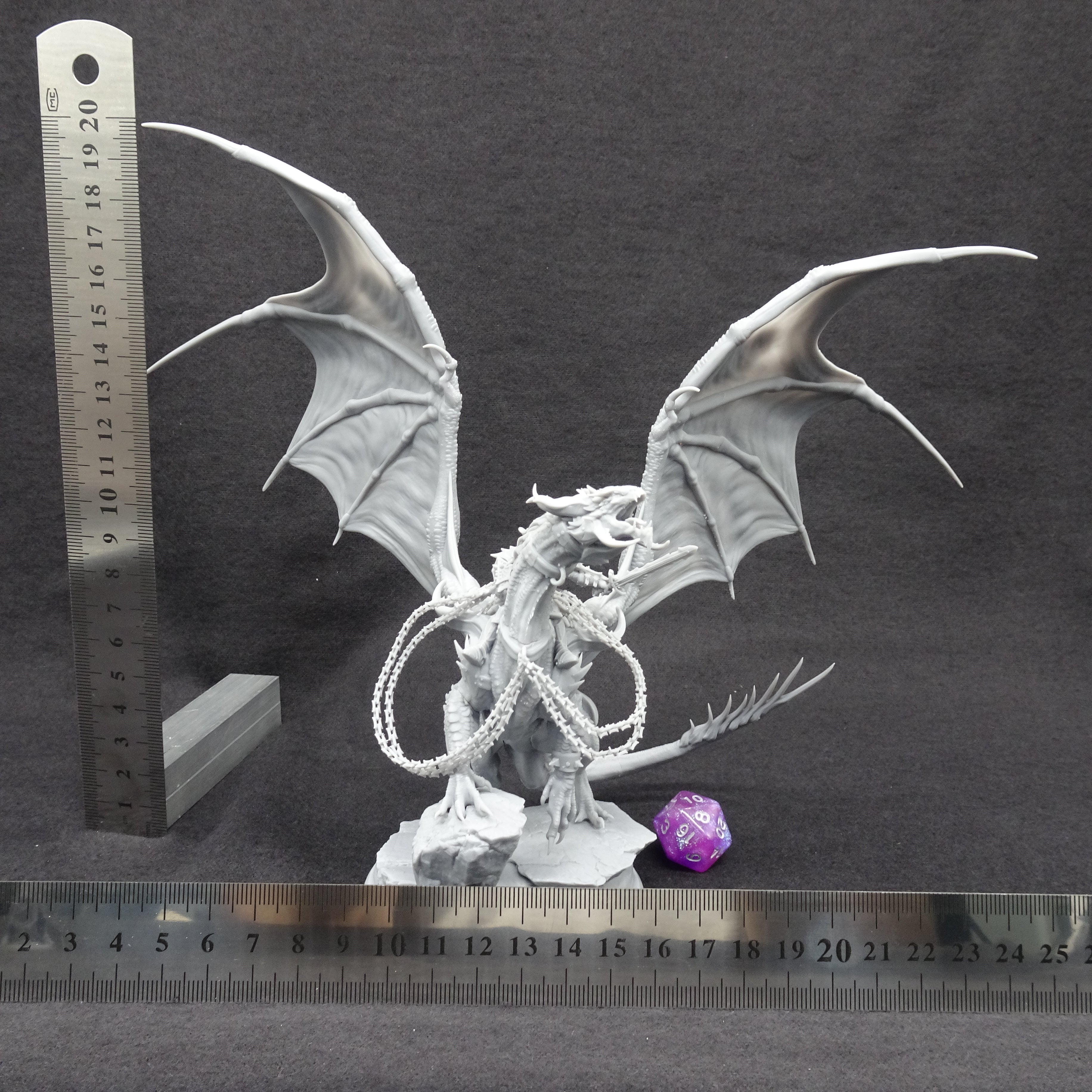 War Dragon Cry - aus der Reihe Unchained II. von Rescale Miniatures